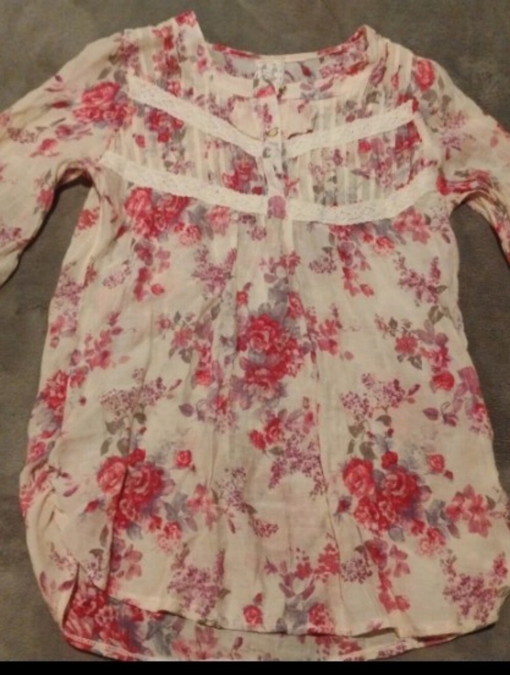 Lucky Girl Floral Lace Pleated Boho Blouse Top - Medium
